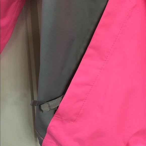 Girls North Face HYVENT jacket size S 7/8 - Picture 6 of 10